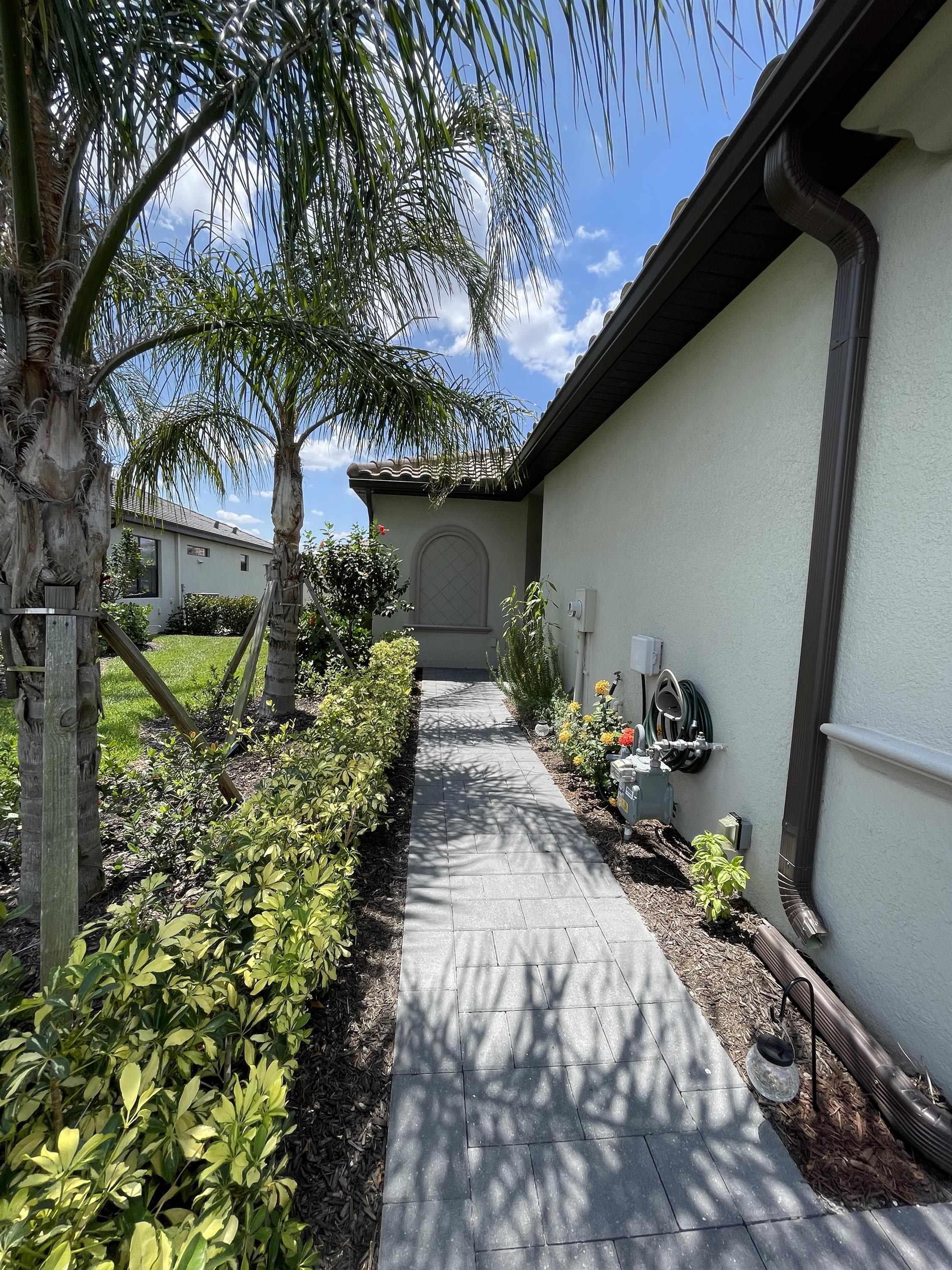 15950 Clear Skies Place – photo 4