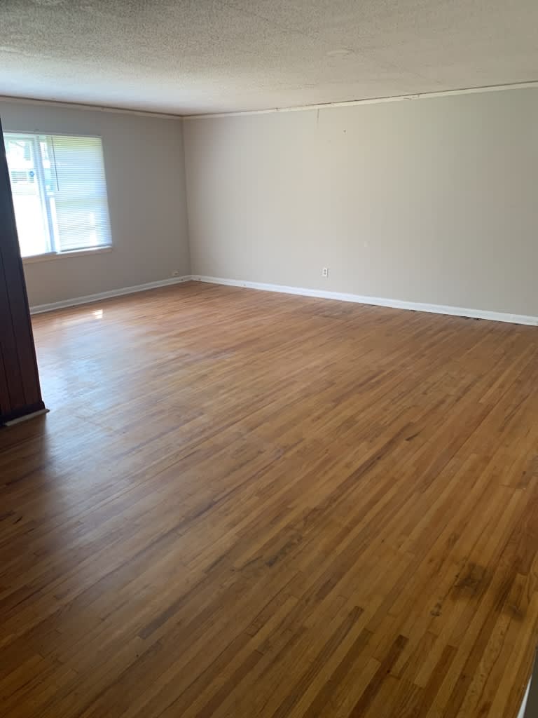 1419 Beaumont Dr. – photo 3