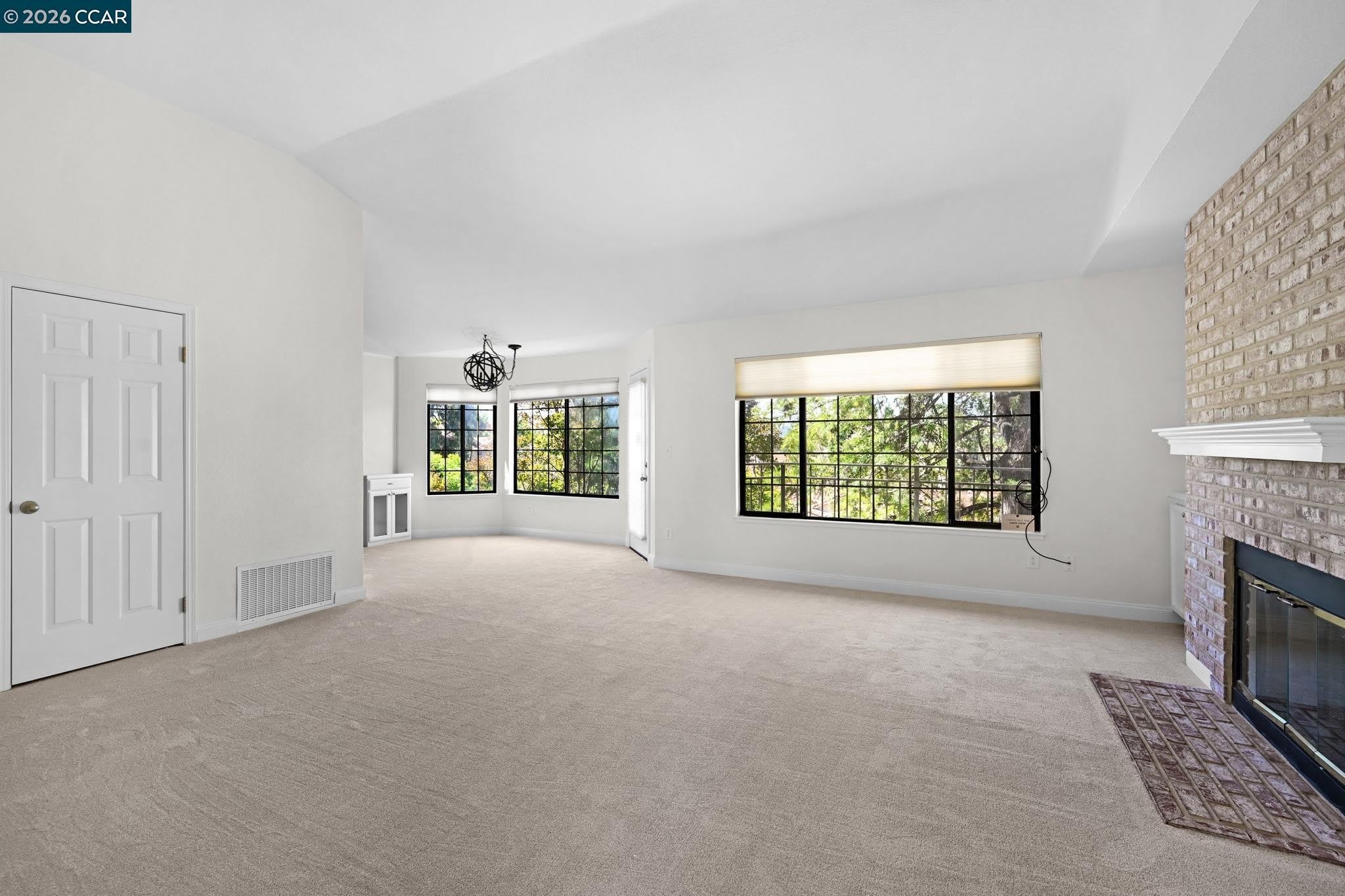 5012 Lakeview Dr 201 – photo 4
