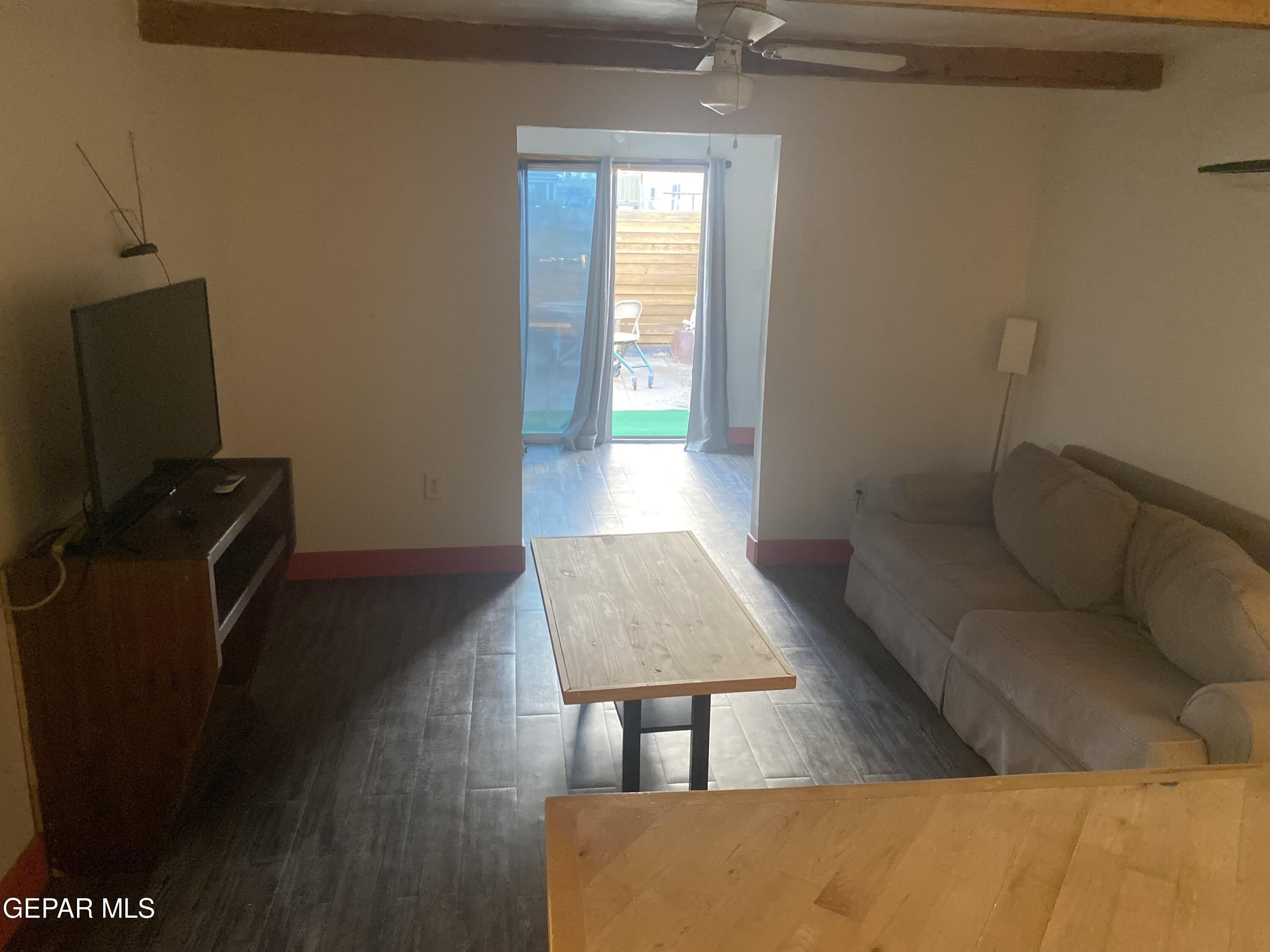 4004 Trowbridge – photo 3