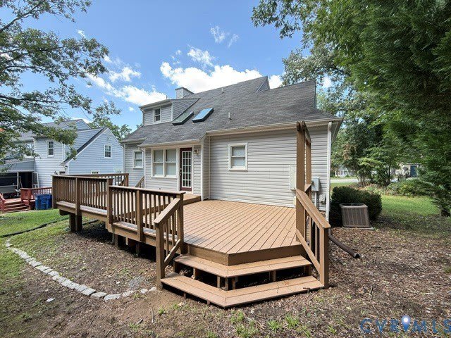 10405 Gibsons Landing Drive – photo 3