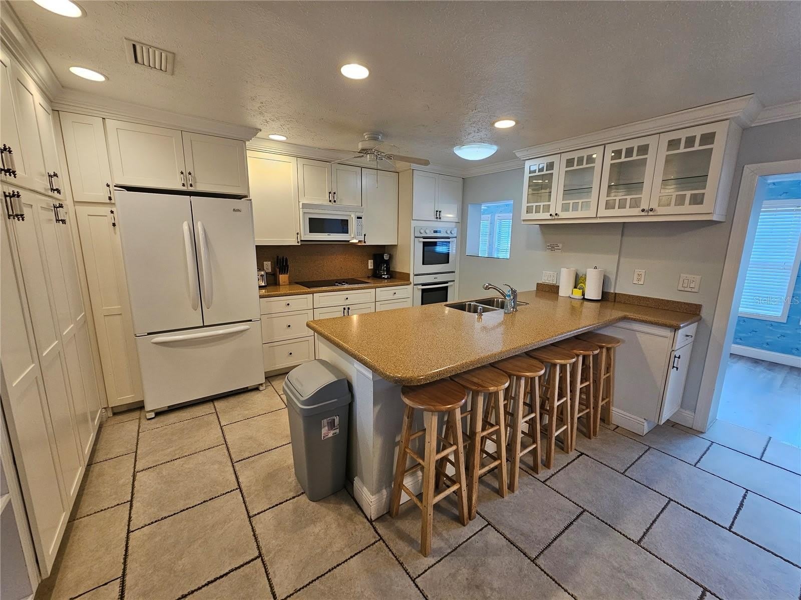 2130 Pinehurst Street – photo 4