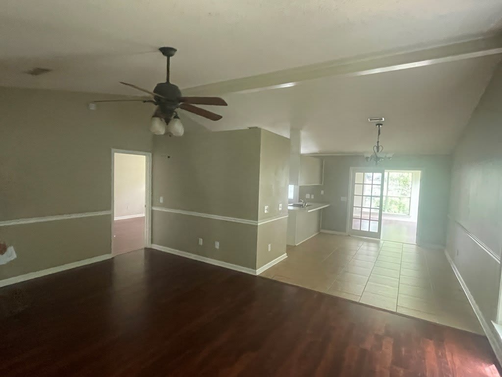 117 Woodleigh Rd. – photo 4