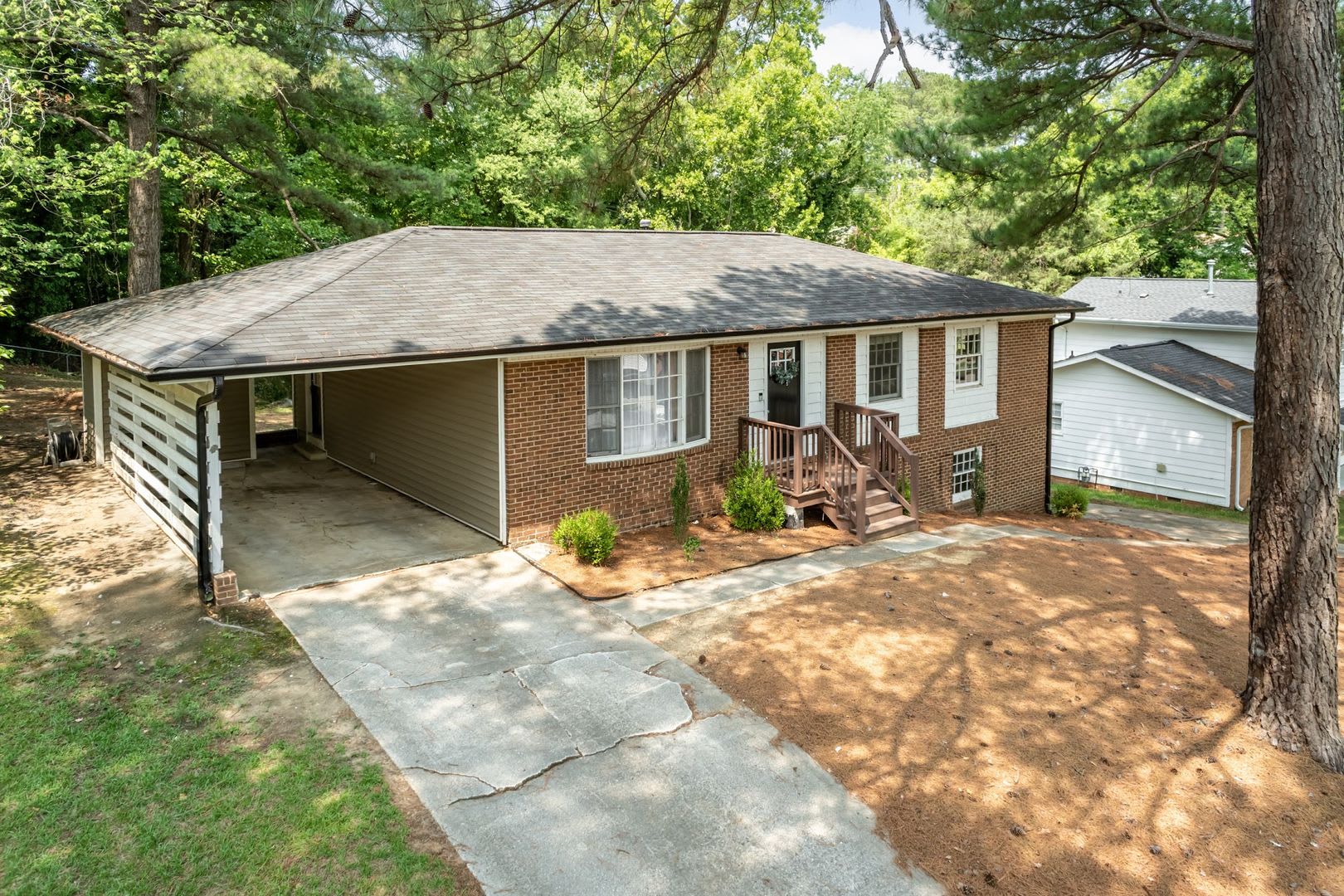 Gorgeous Single Family Home – photo 3