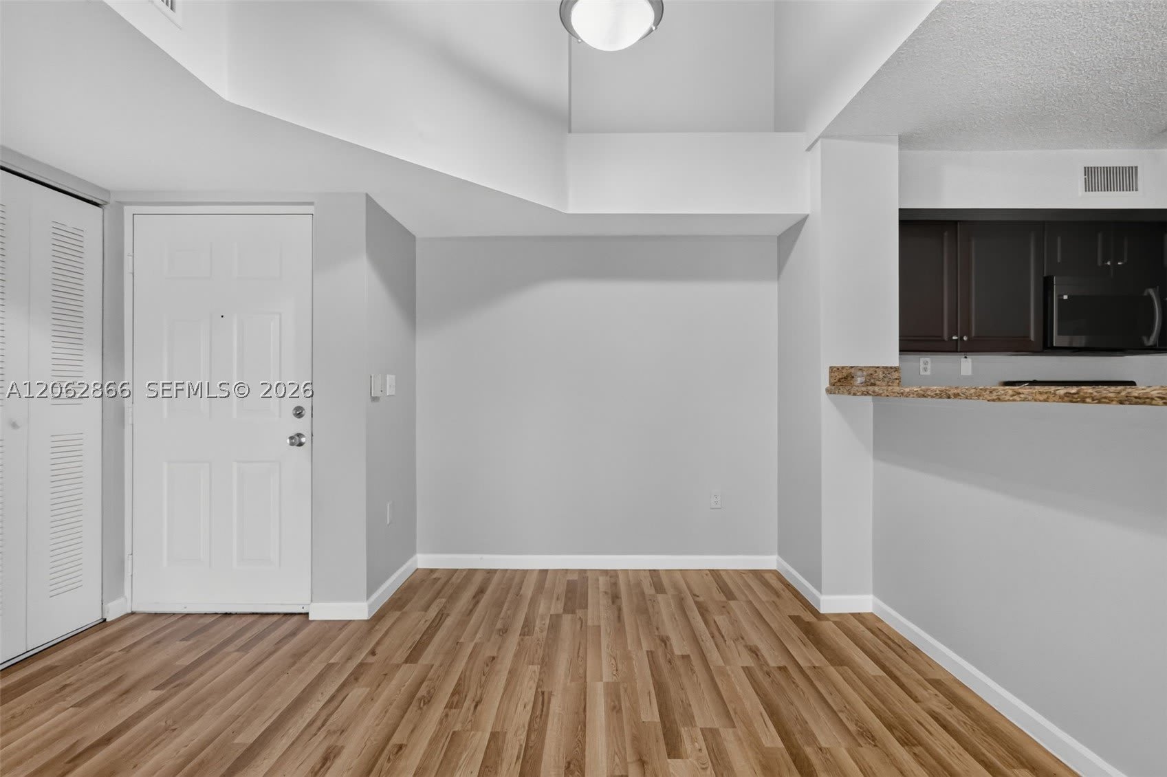 7808 Sonoma Springs Cir – photo 5
