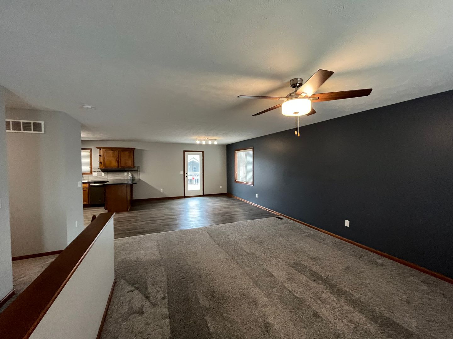 7825 Yankee Woods Dr-4bed/3bath house – photo 4