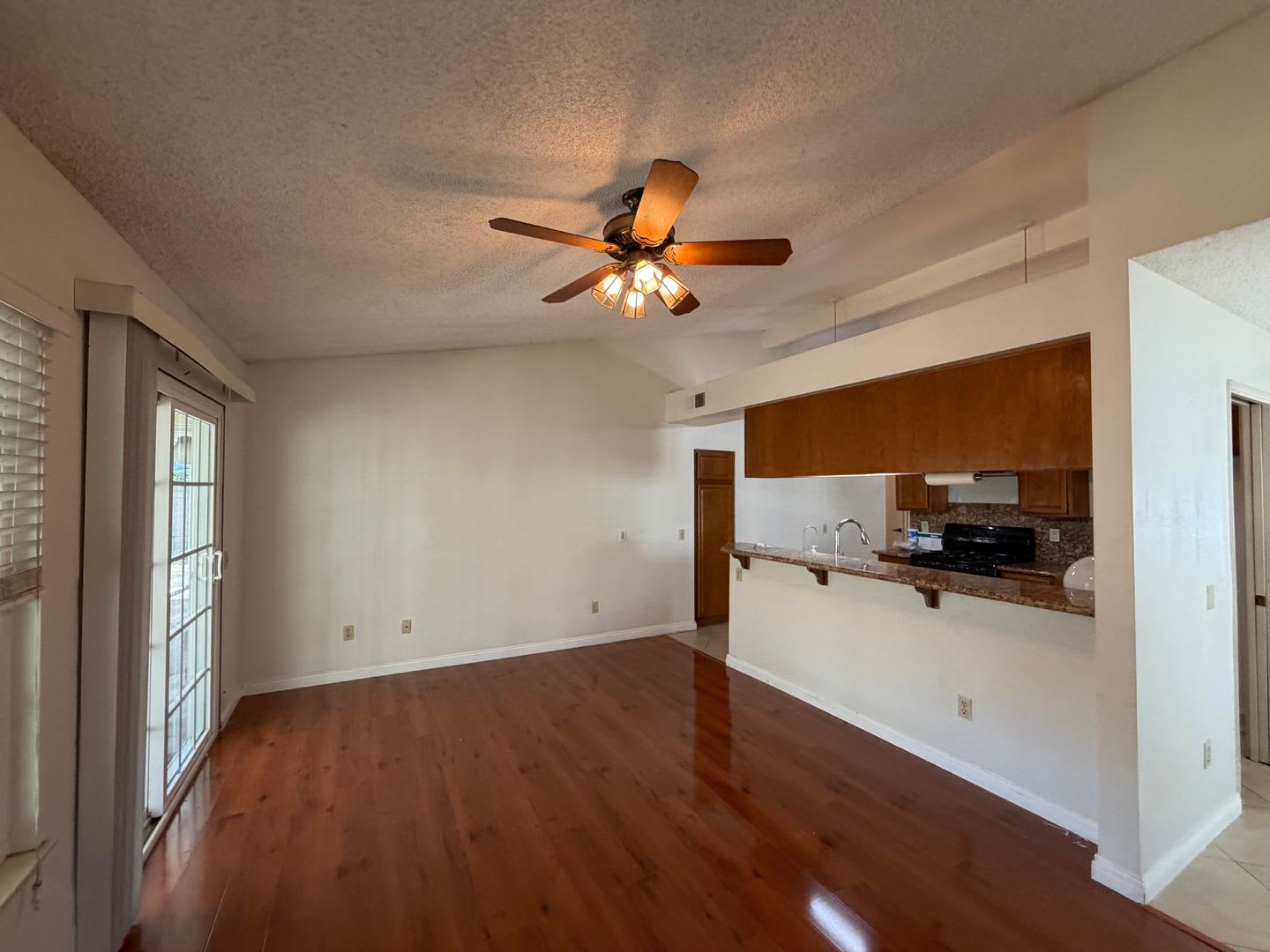 Rare Single Story 3 Bedroom Home in Desirable Walnut Neighborhood – photo 5