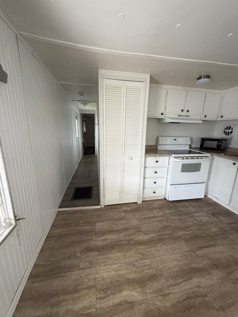 248 Flame Ln – photo 3