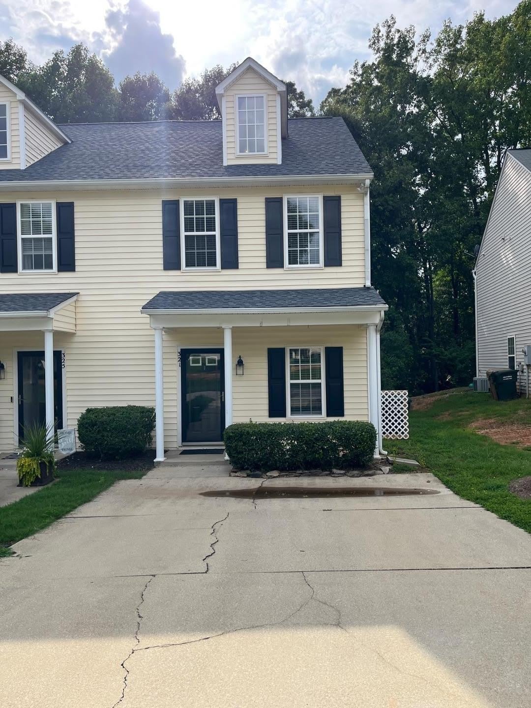 321 Woodson Drive – photo 1