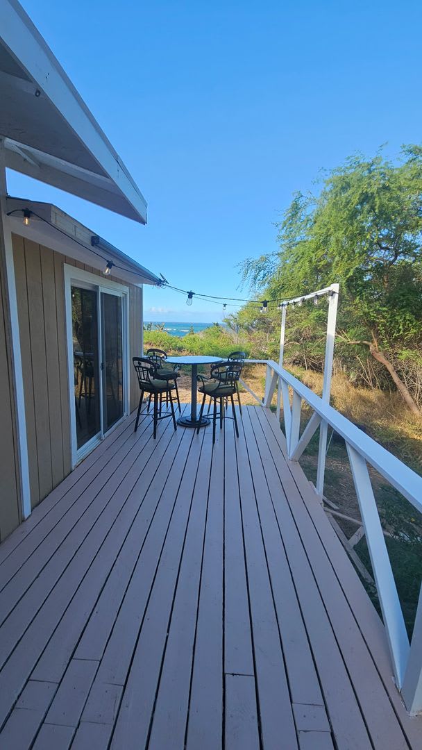 Oceanviews Private 1 bed / 1 bath sep. cottage. "INCL ALL utilities + WIFI internet". Furnished. – photo 2