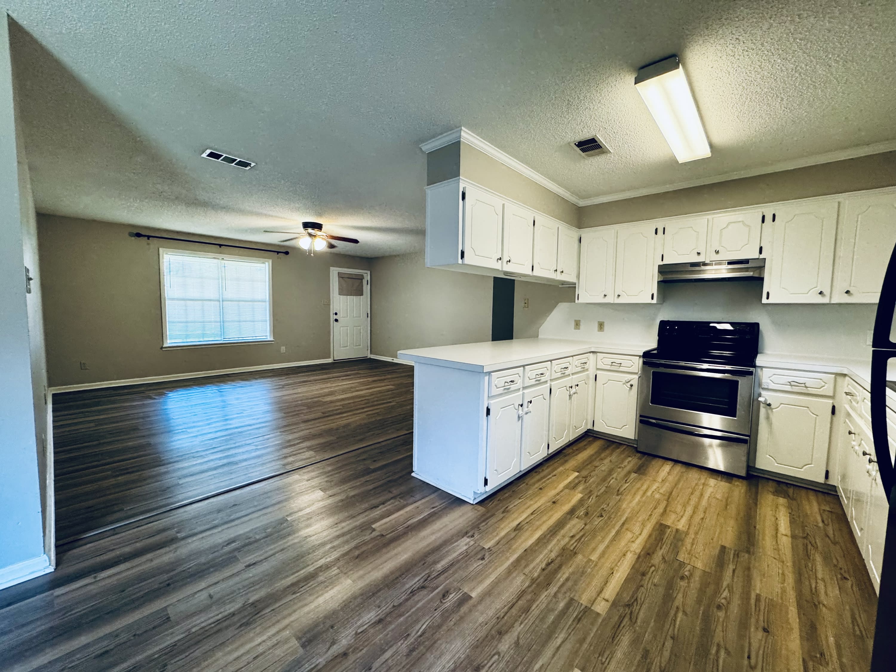 26 Alexis Drive – photo 4