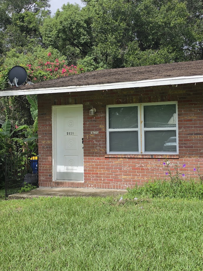 5931 Plaza View Dr – photo 5