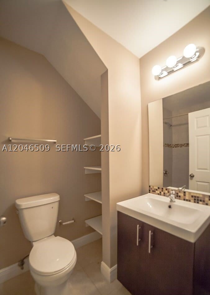 1752 NW 1st St – photo 4