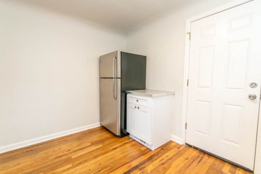 2210 Harlan Street – photo 4
