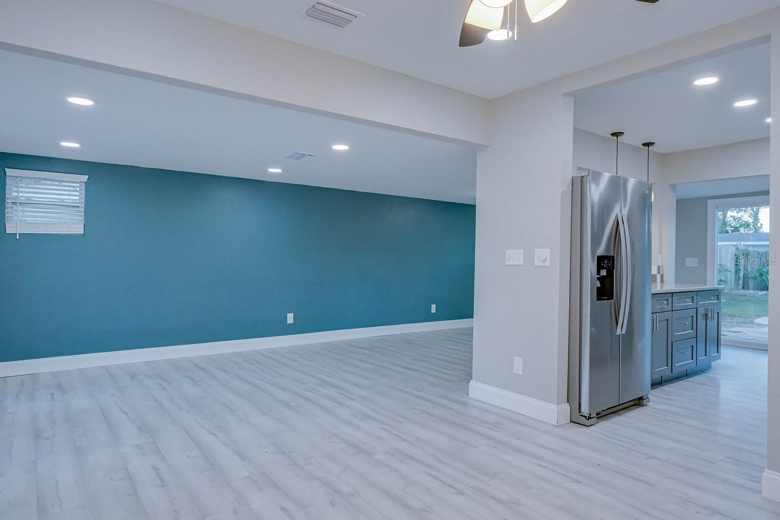 5135 NEWTON Avenue S – photo 2