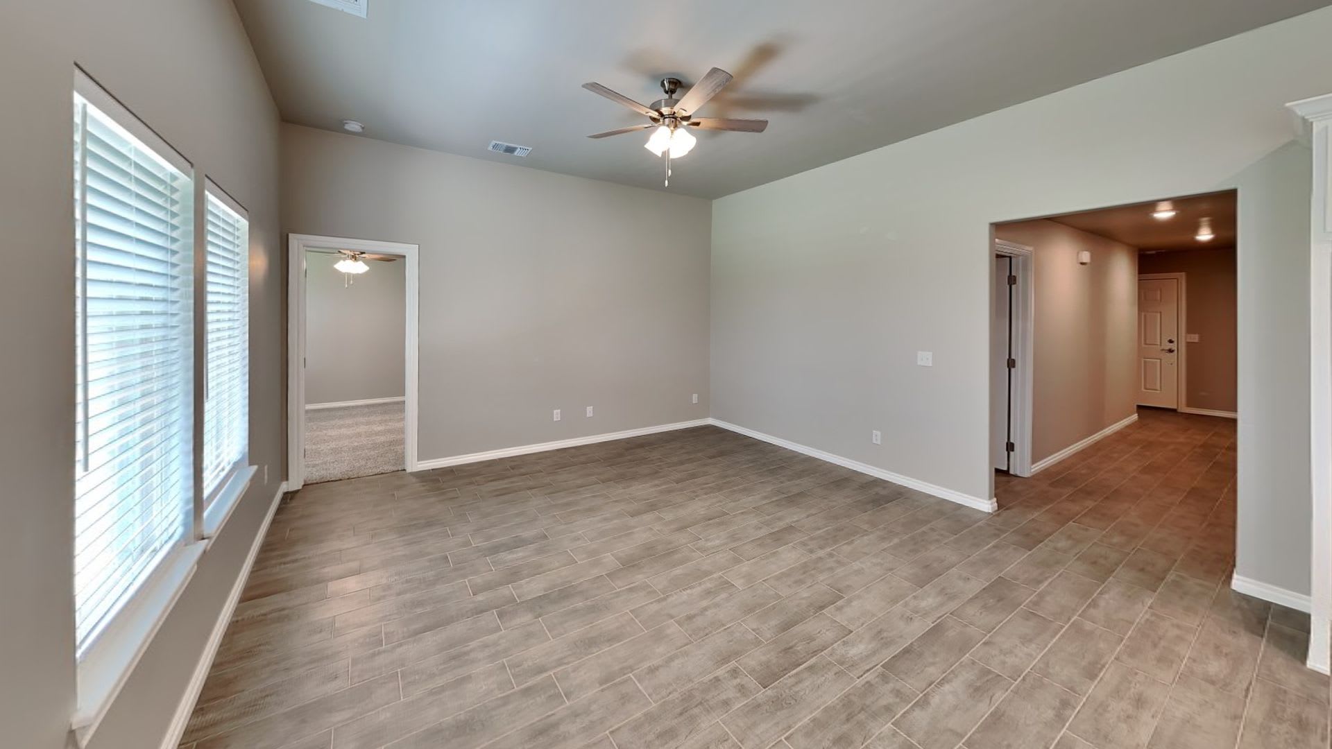 Leasing Special Luxury Brand New 3 Bedroom 2 5 Bathroom With Bonus Room In Piedmont Schools Neighborhood Park And Basketball Court – photo 4