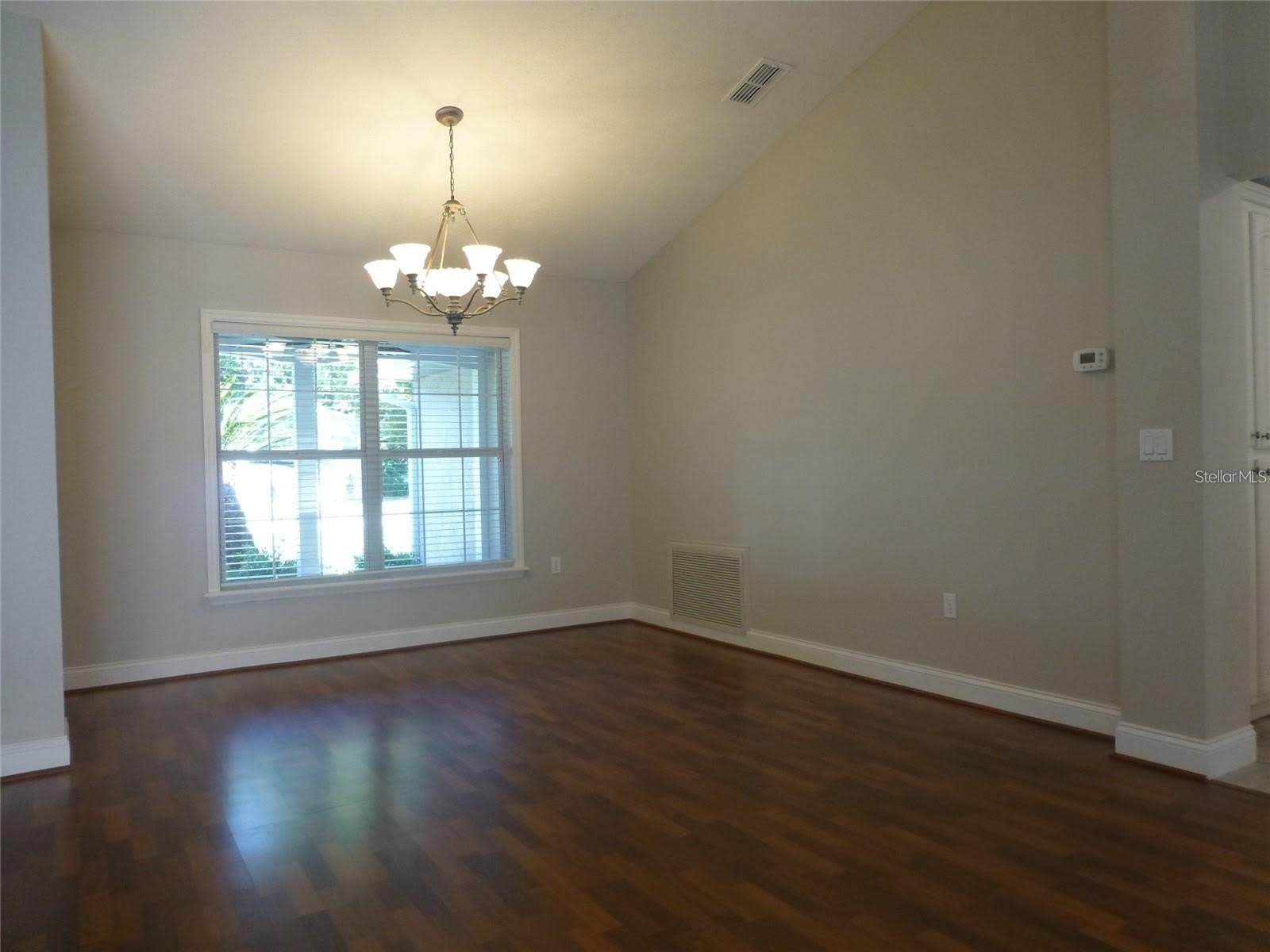 1311 SE 39TH Court – photo 5