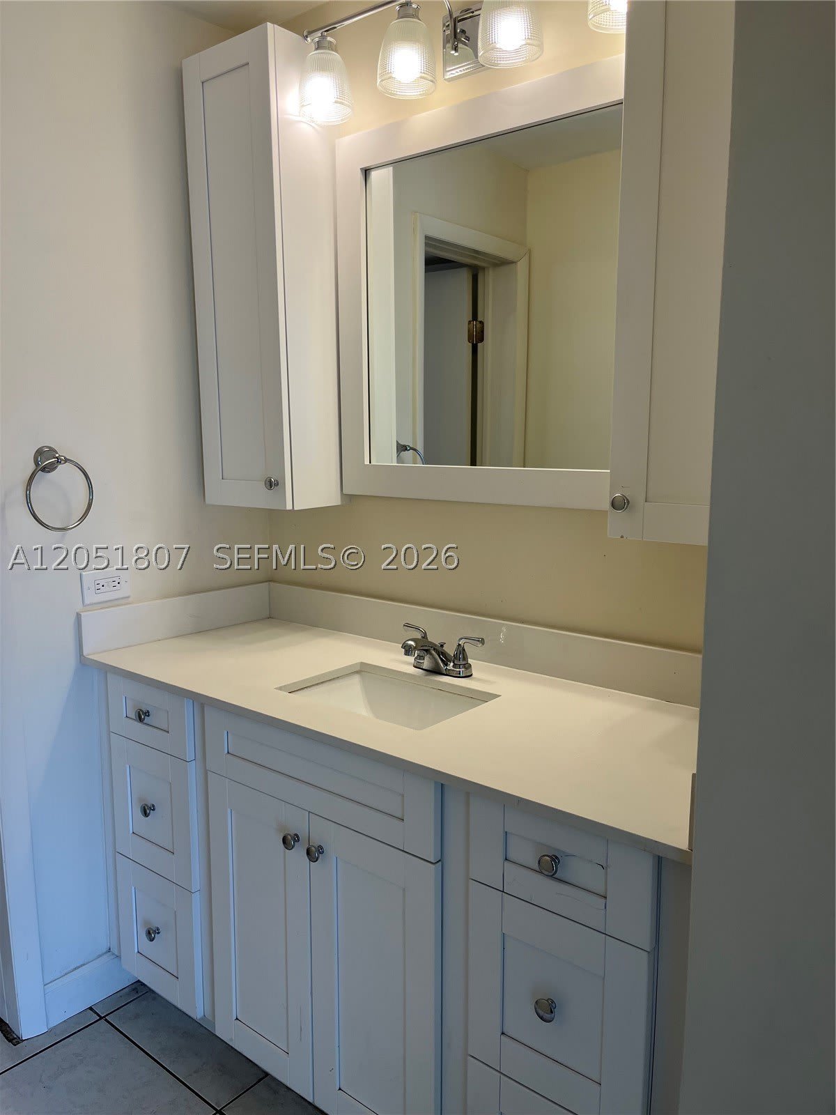 901 NW 22nd Ct – photo 5