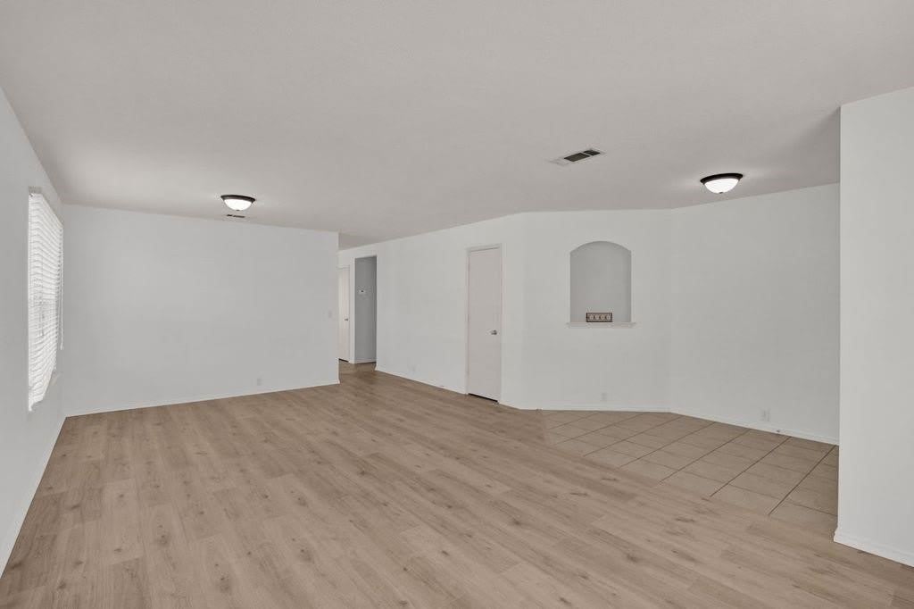 4507 Falcon Drive – photo 4