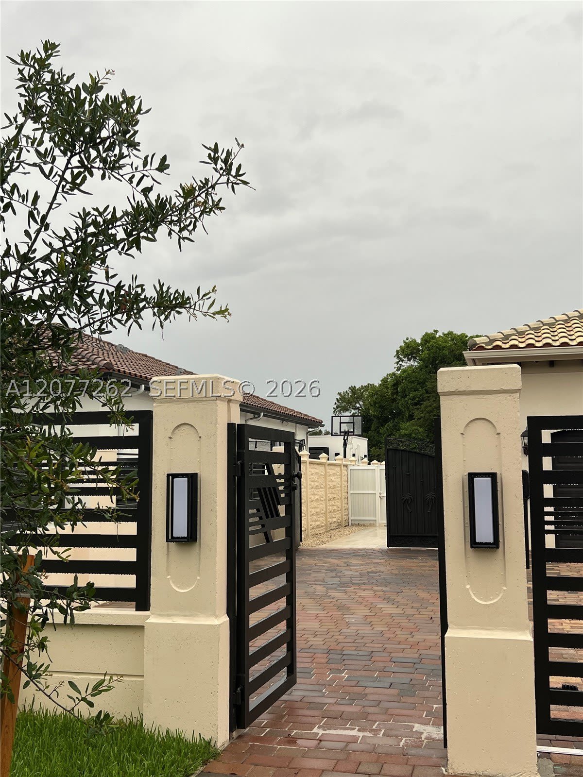 12241 SW 81st Ter – photo 2