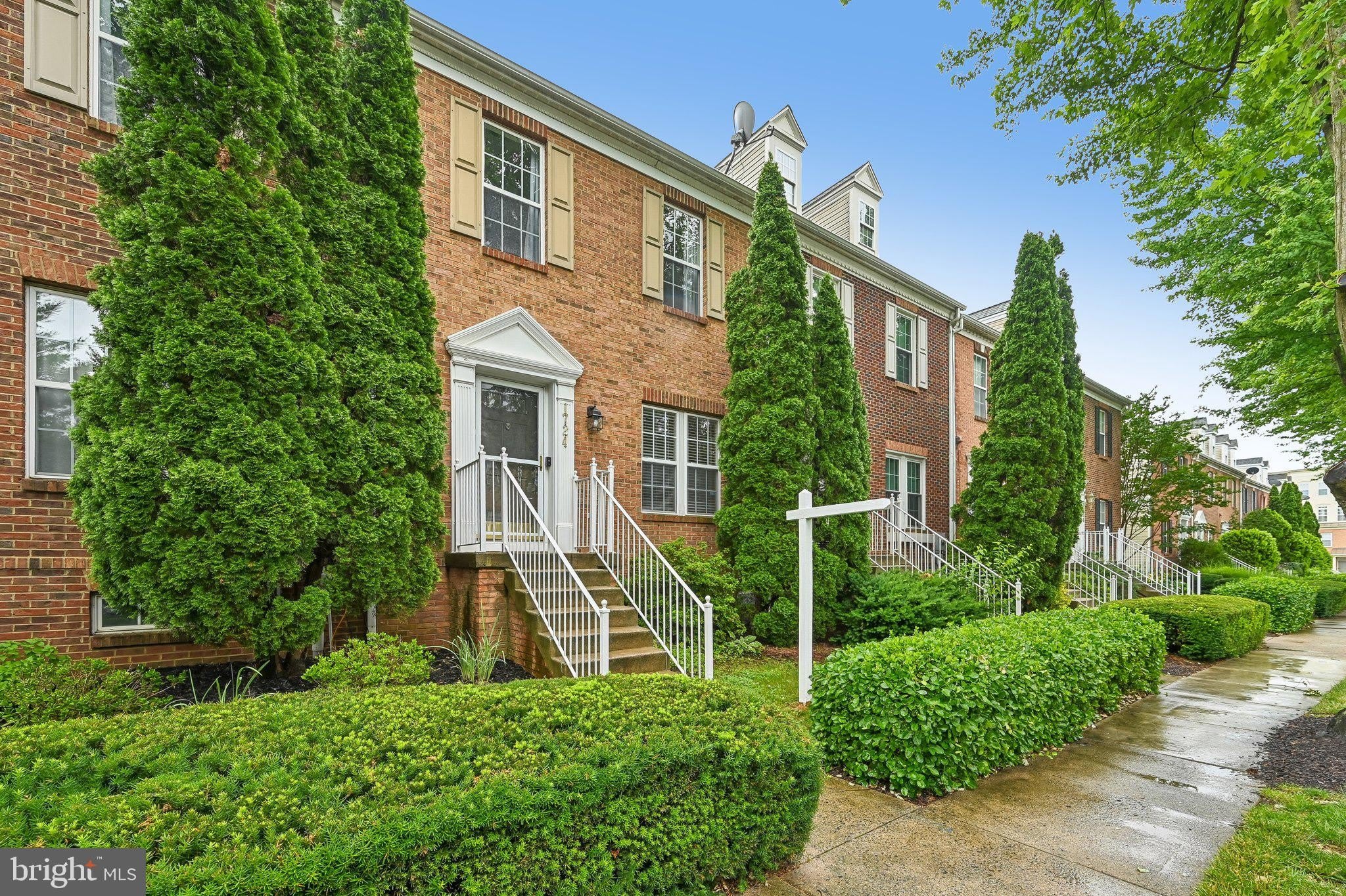 1724 EMORY Street – photo 3