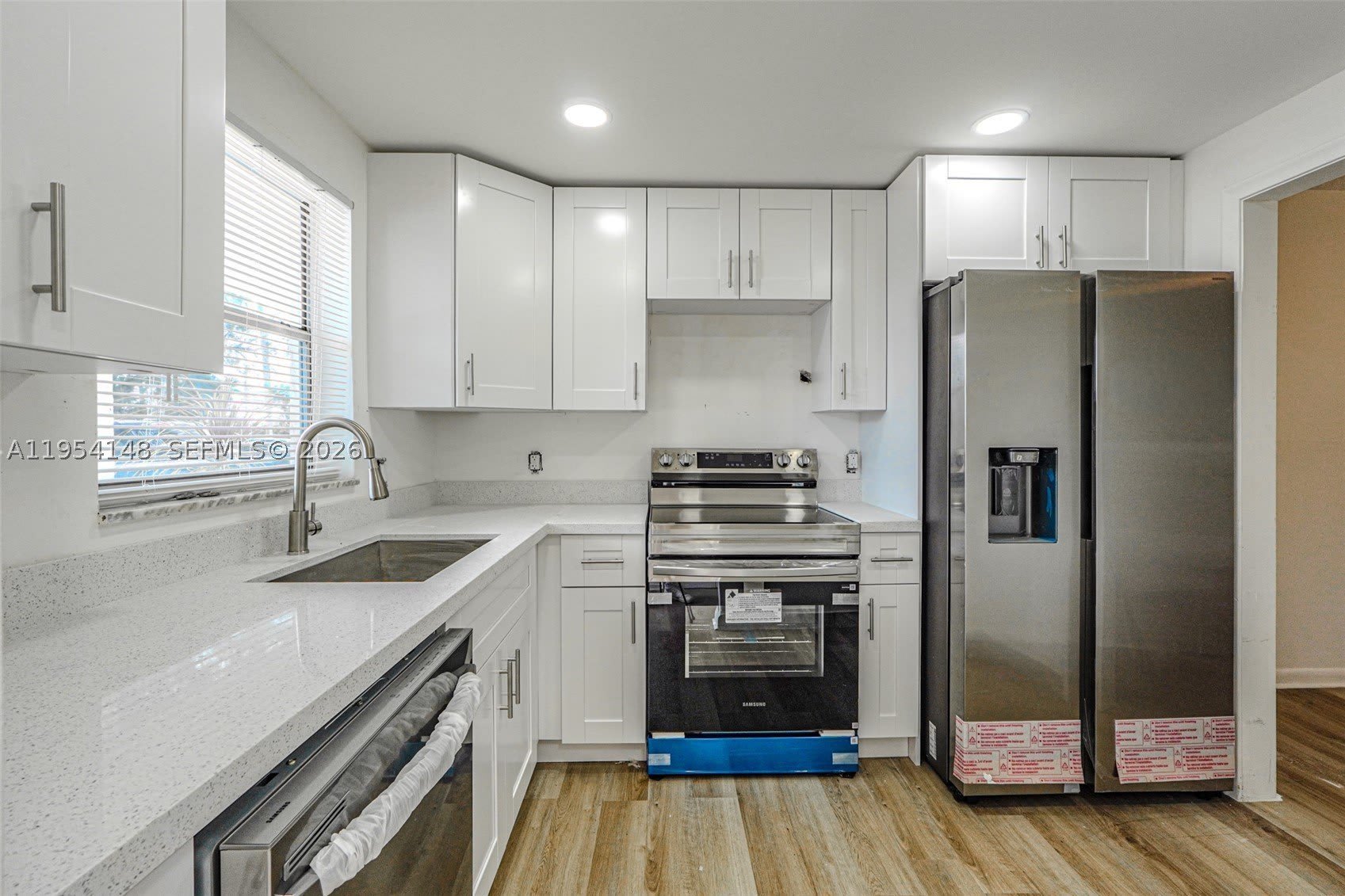 5100 SW 64th Ave – photo 3