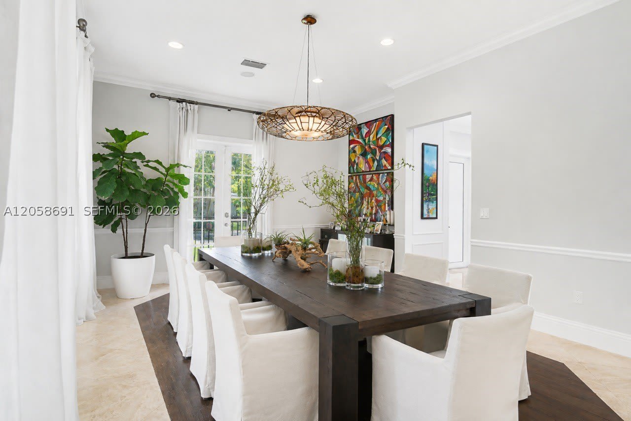 5000 SW 73rd Ter – photo 2