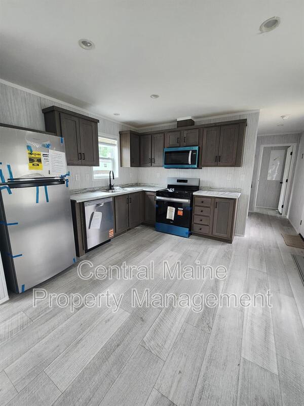 11 Austin Dr. – photo 1
