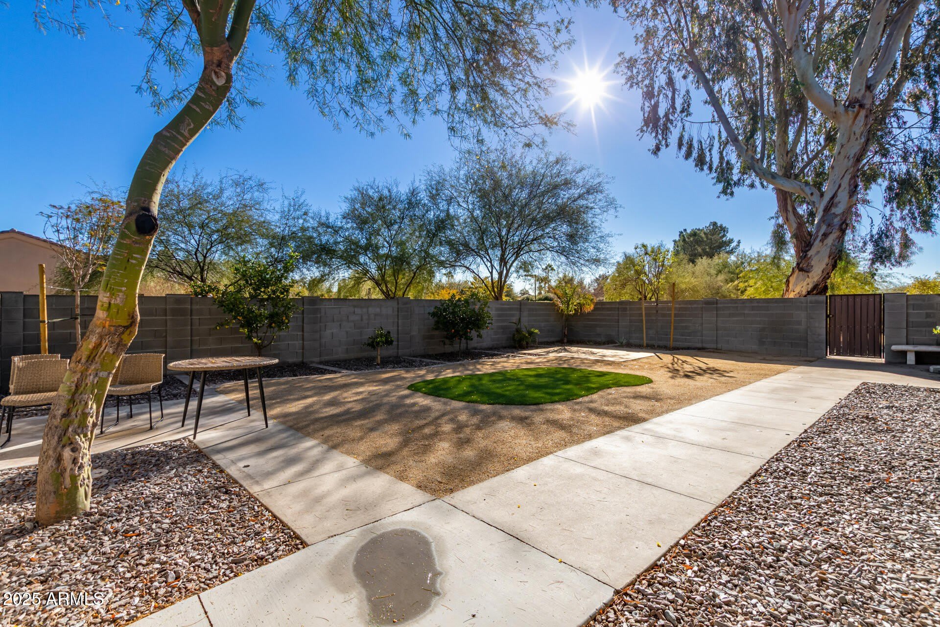 10069 E Paradise Drive – photo 4