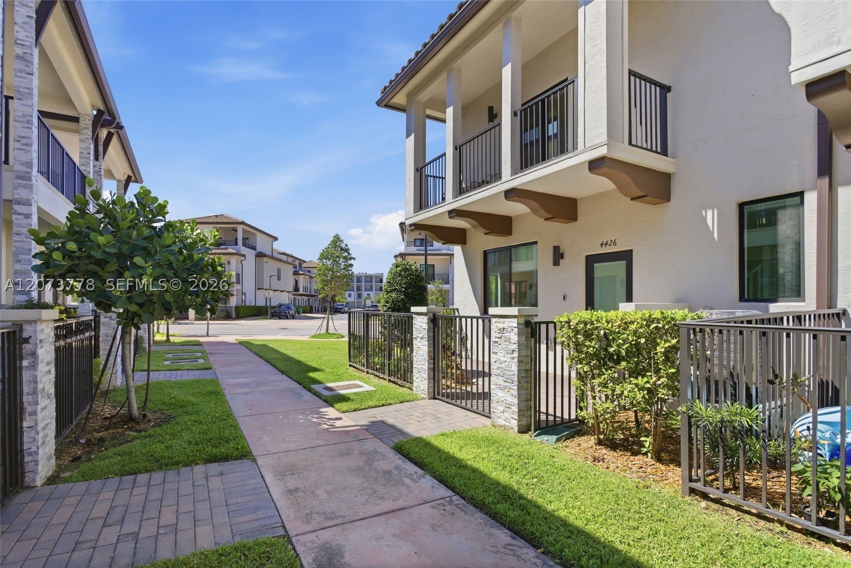 4426 NW 83 PKWY – photo 2