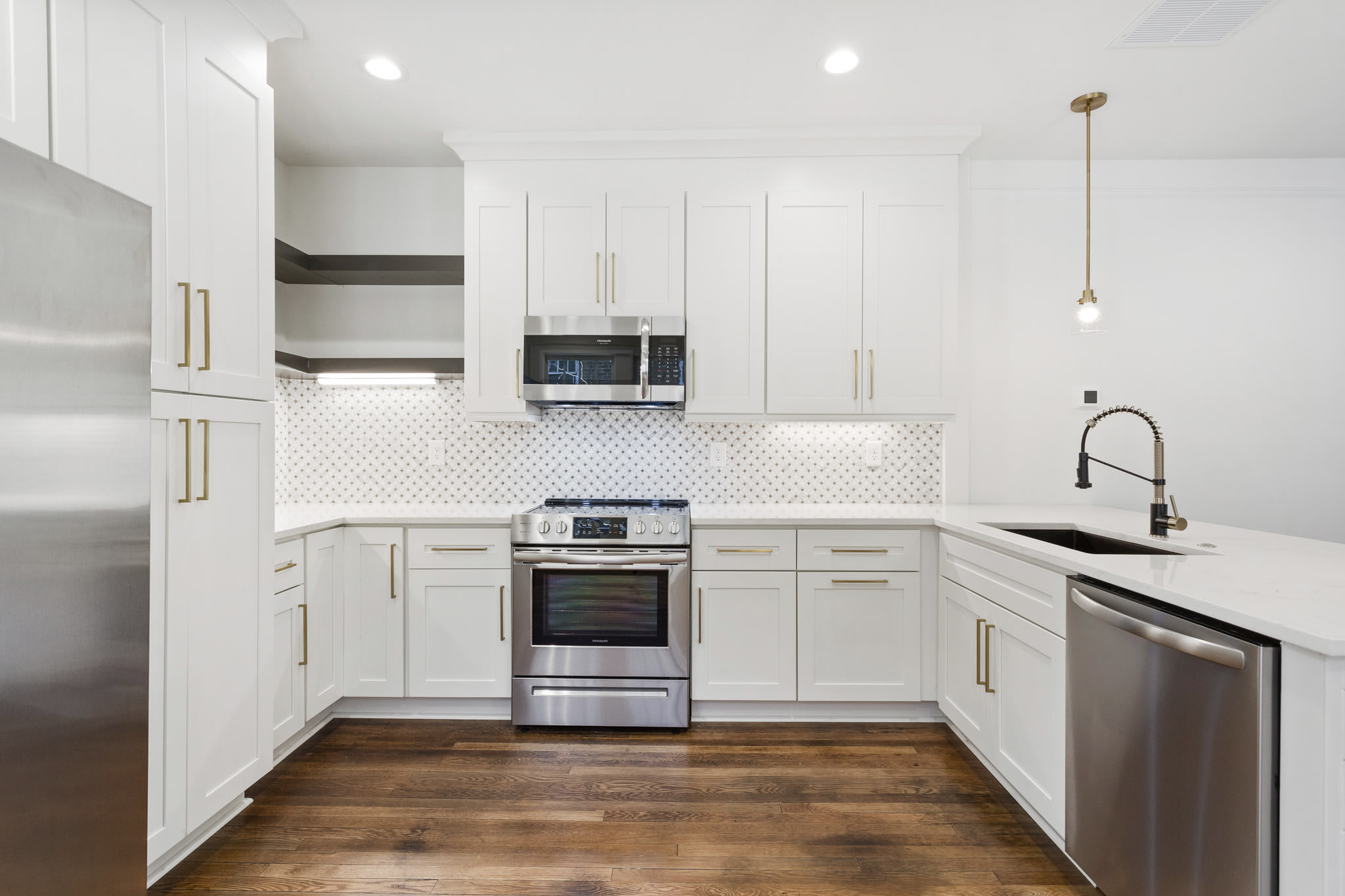 512 Ralph McGill Boulevard Northeast – photo 4