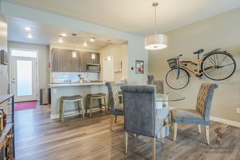859 Struthers Avenue – photo 1
