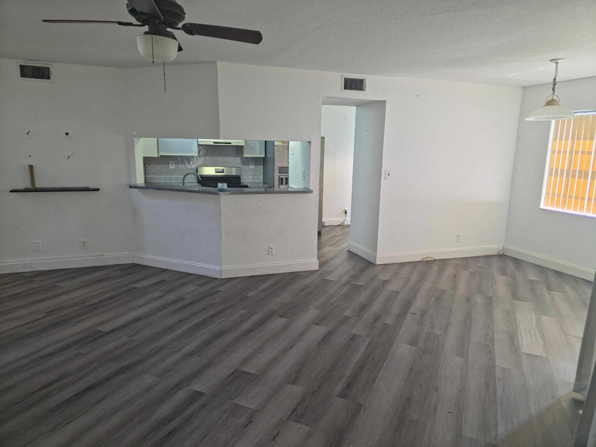8953 W SUNRISE Boulevard – photo 5