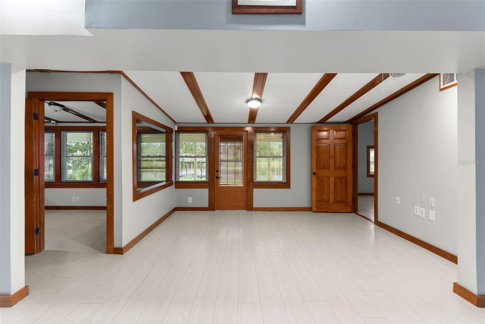 10519 Bridgewood Drive – photo 3