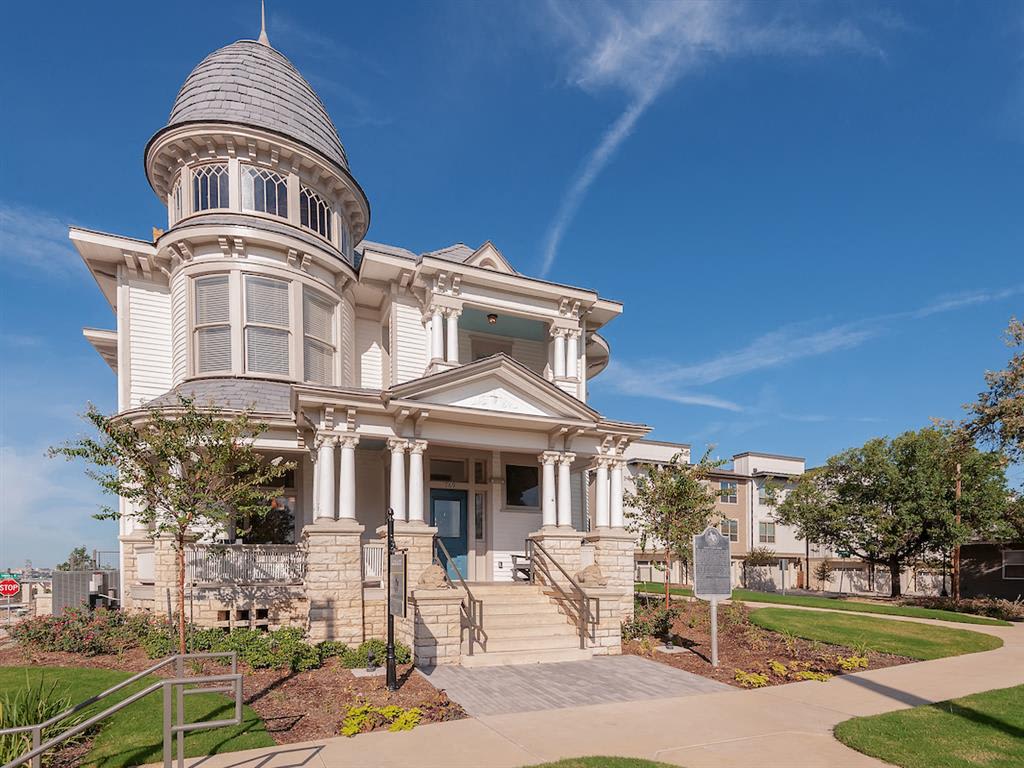 Kelley at Samuels Avenue – photo 4