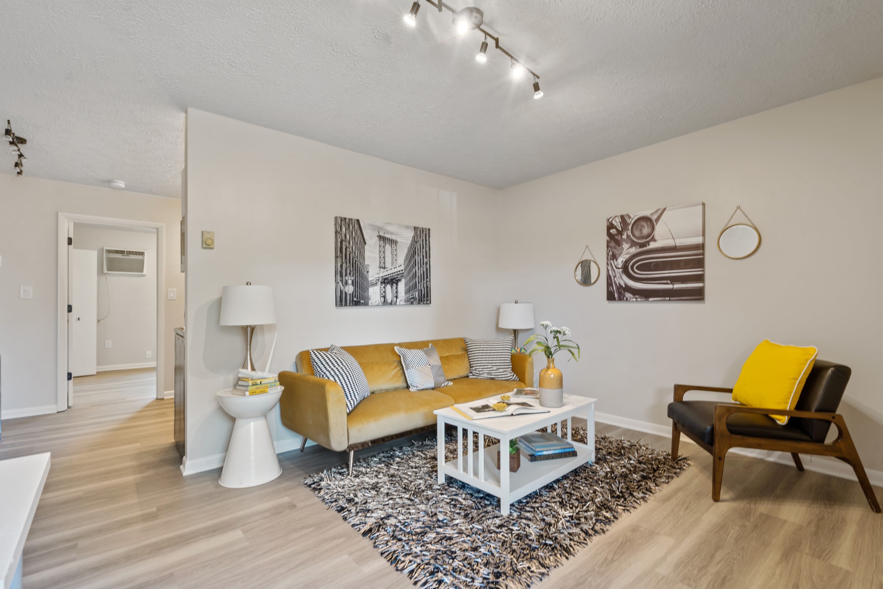 2542 Bradford Court – photo 5