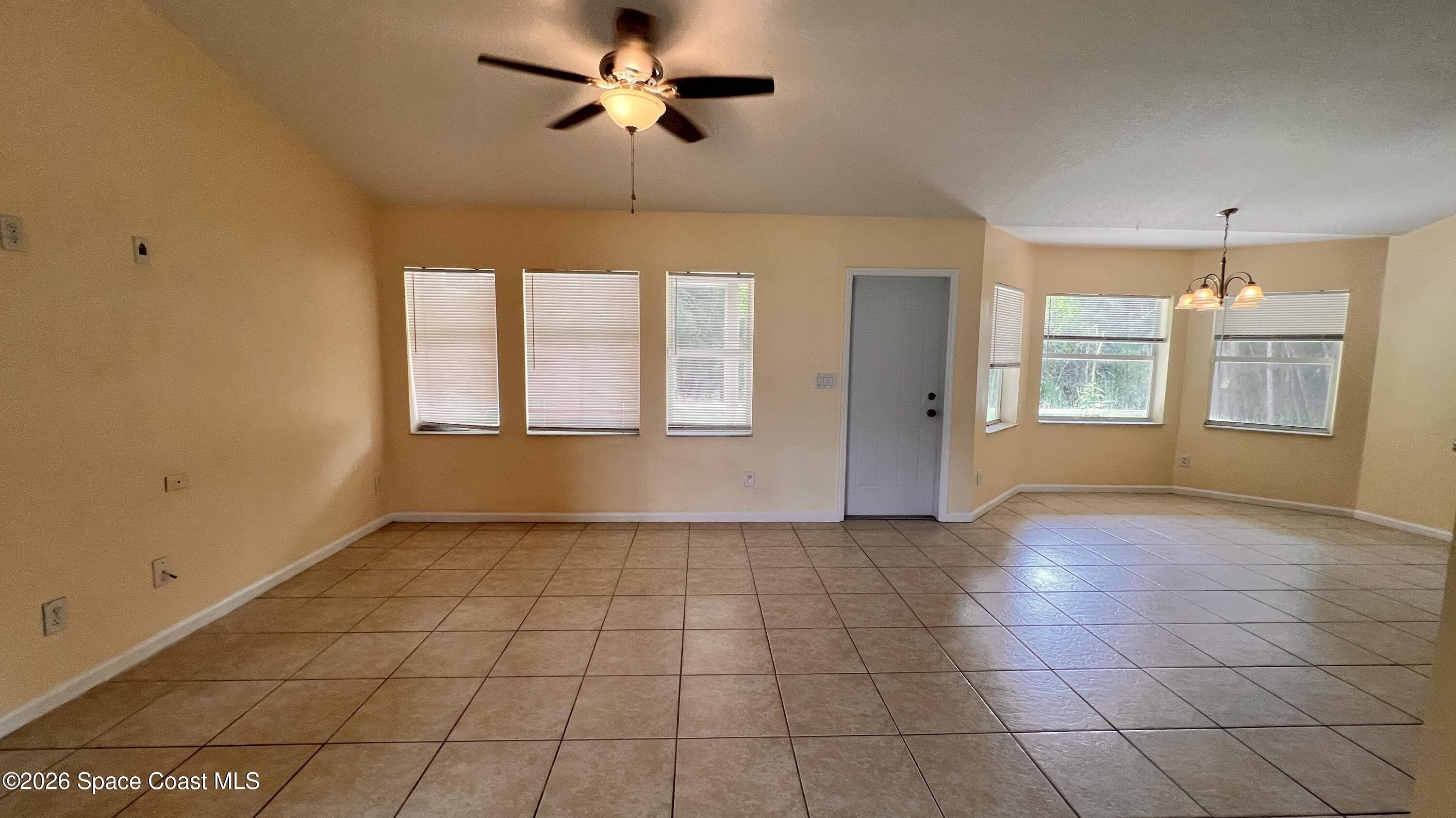 2681 Madden Avenue SW – photo 4