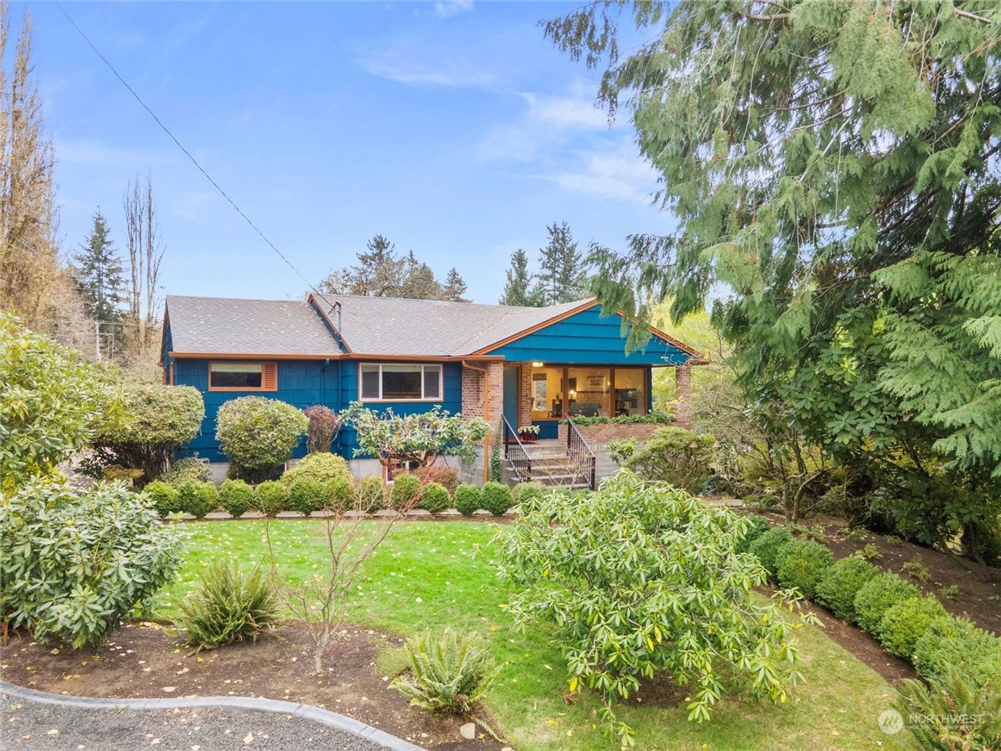 Beautiful property on the Westside of Oly – photo 1