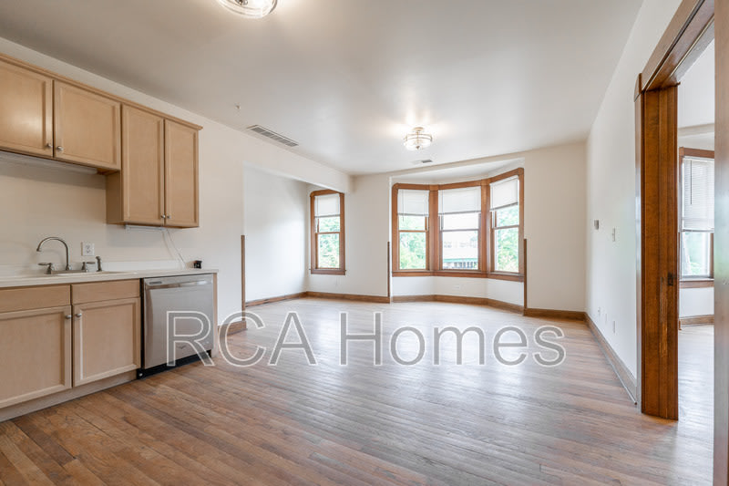 243 East 11th Street – photo 2