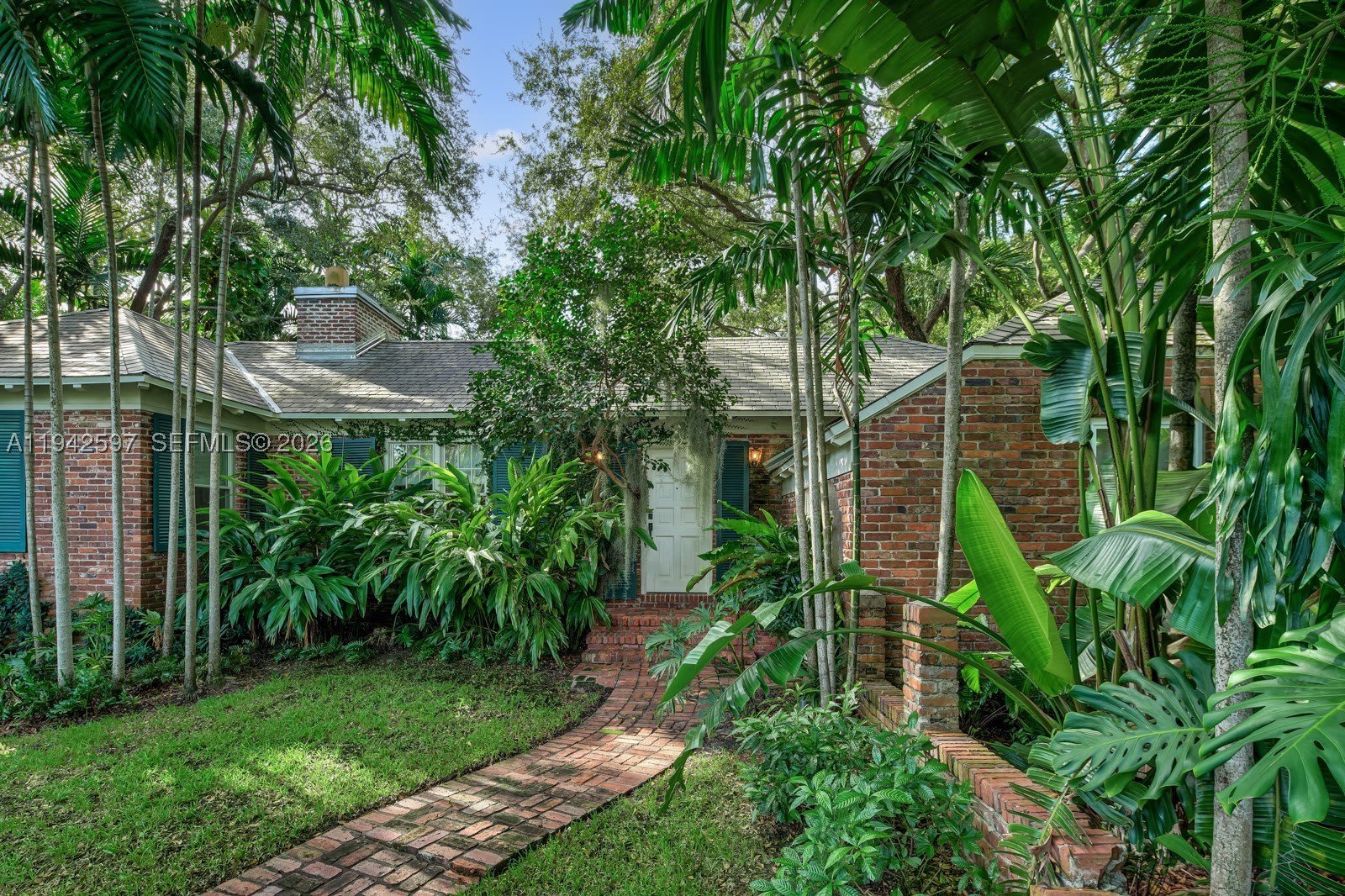 530 Melaleuca Ln – photo 4