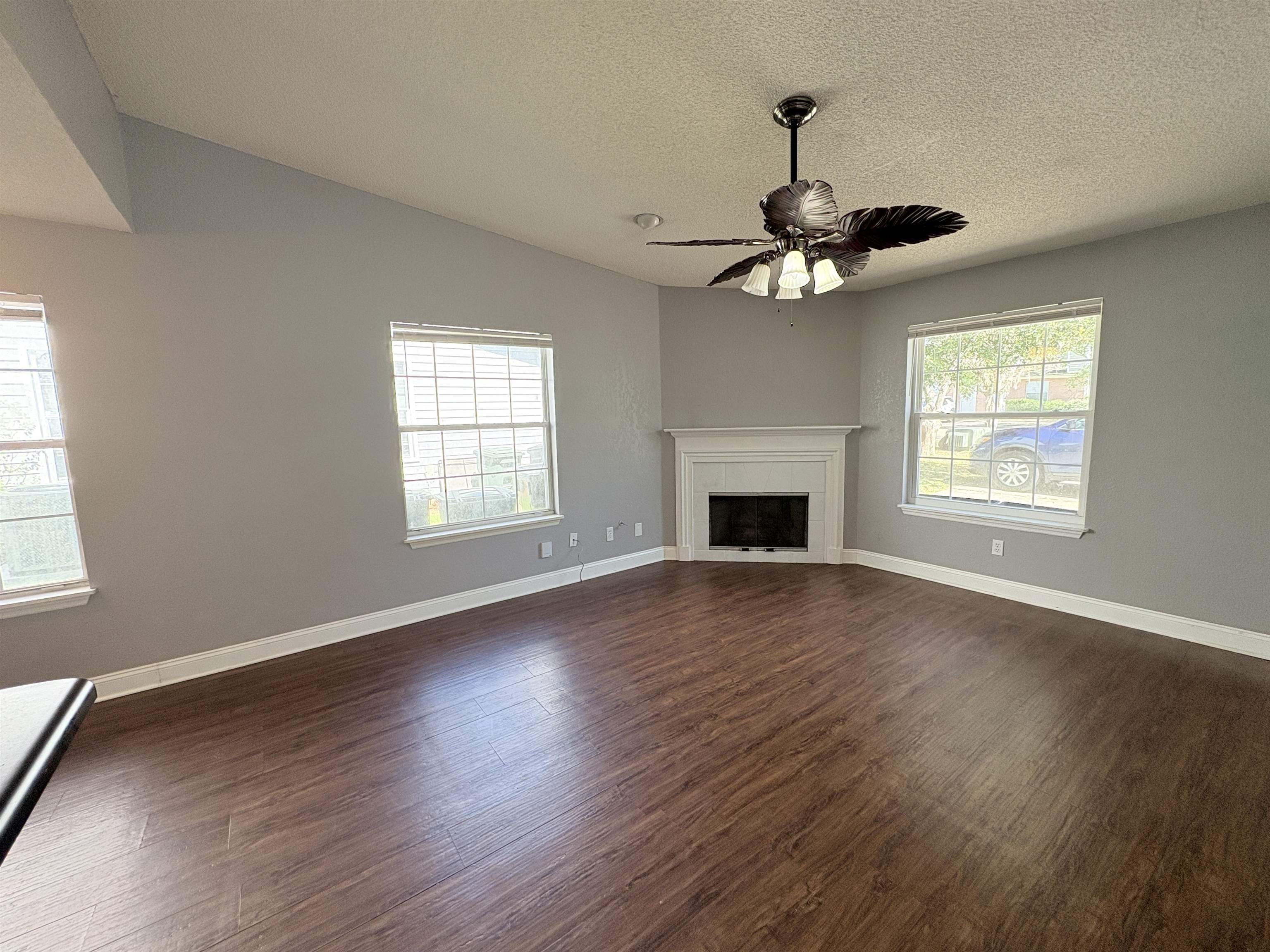 2486 Nugget Lane – photo 4