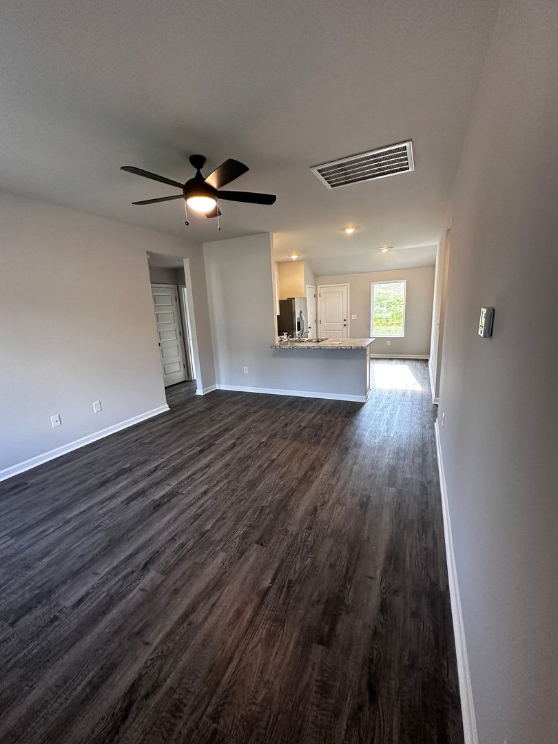 2025 Home for Rent! – photo 4