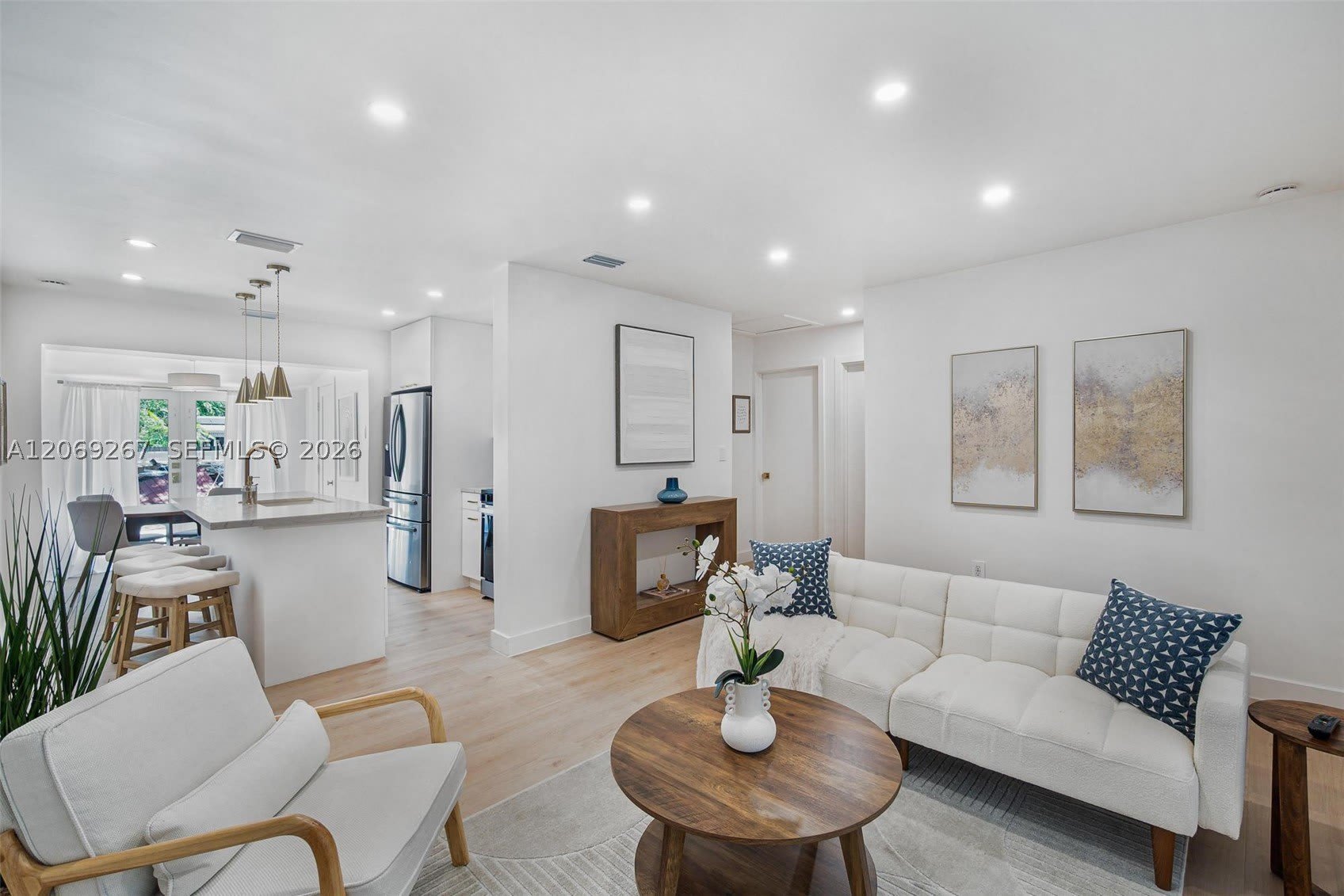 12325 NE 11th Pl – photo 3