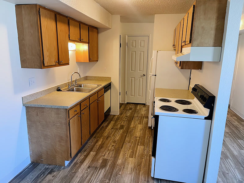 Sweetwater Heights Apartments – photo 2