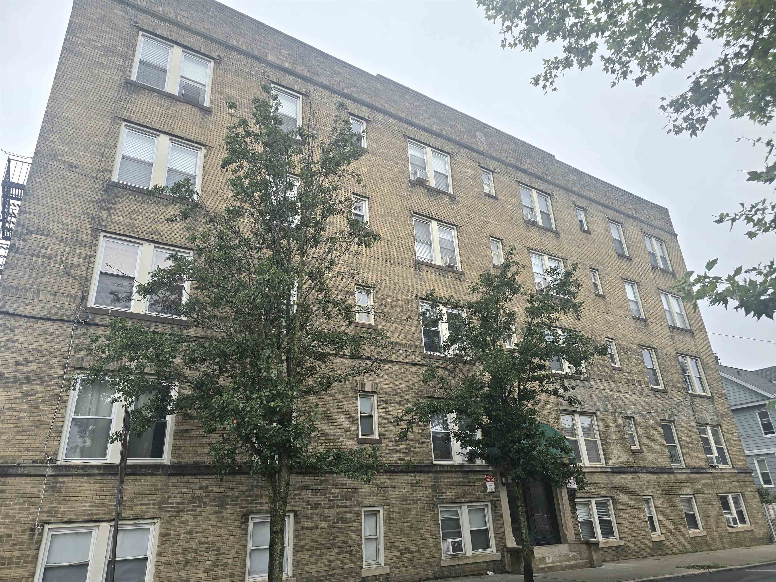 7505 PALISADE AVE – photo 1
