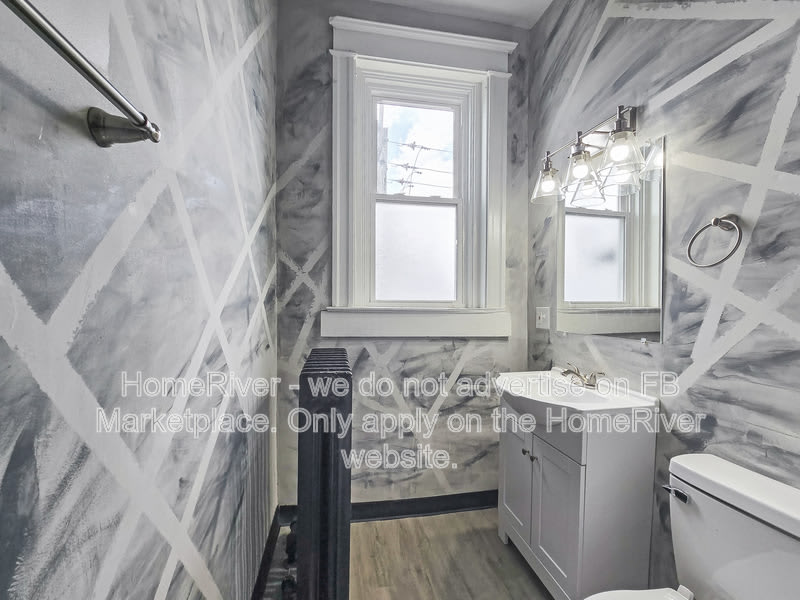 2335 May St – photo 4