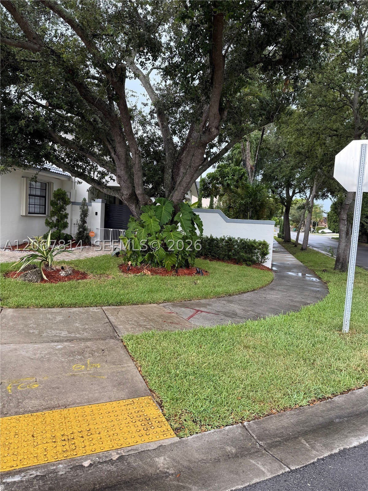 15158 NW 89th Ave – photo 3