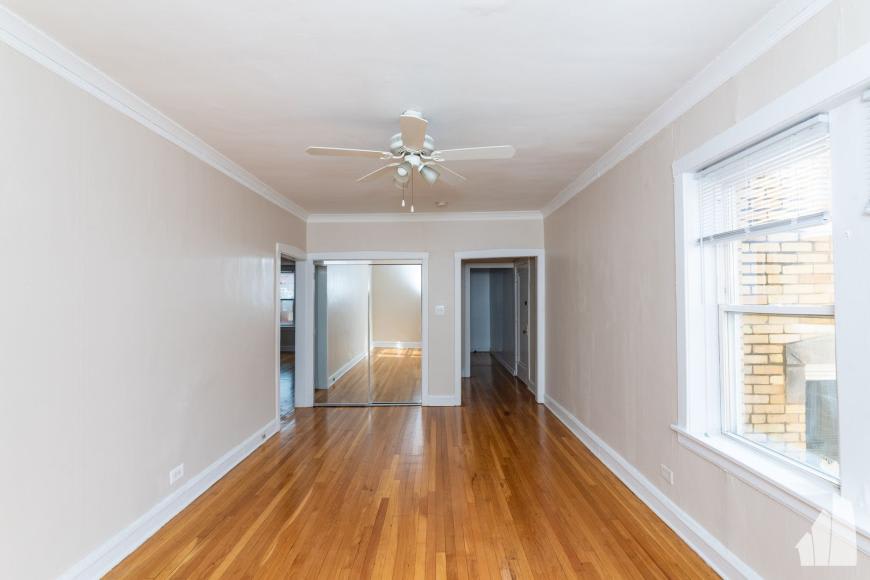 4043 N Mozart Street – photo 5