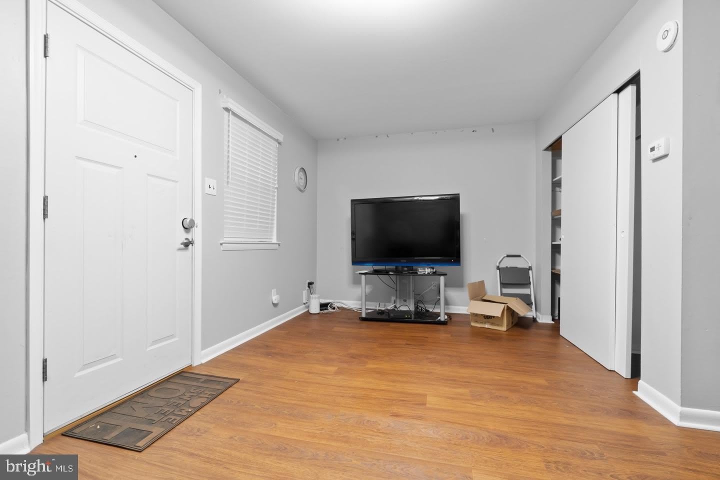 1225 W Diamond Street – photo 3