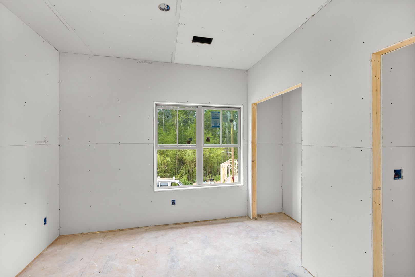 Brand-New 3BR/2.5BA at Cottages on Wire – photo 5